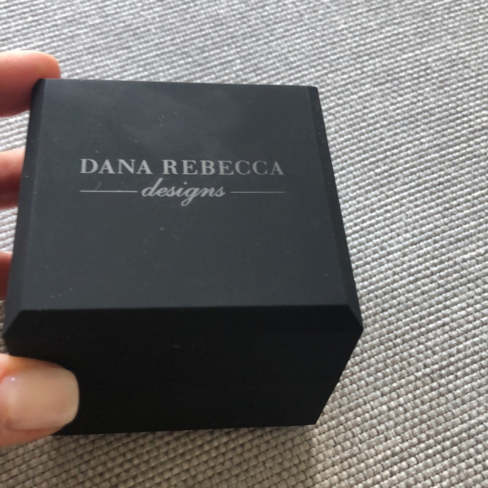 Dana Rebecca Ring box